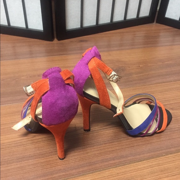 Heart in D colorful medium heel sandals - Picture 3 of 5